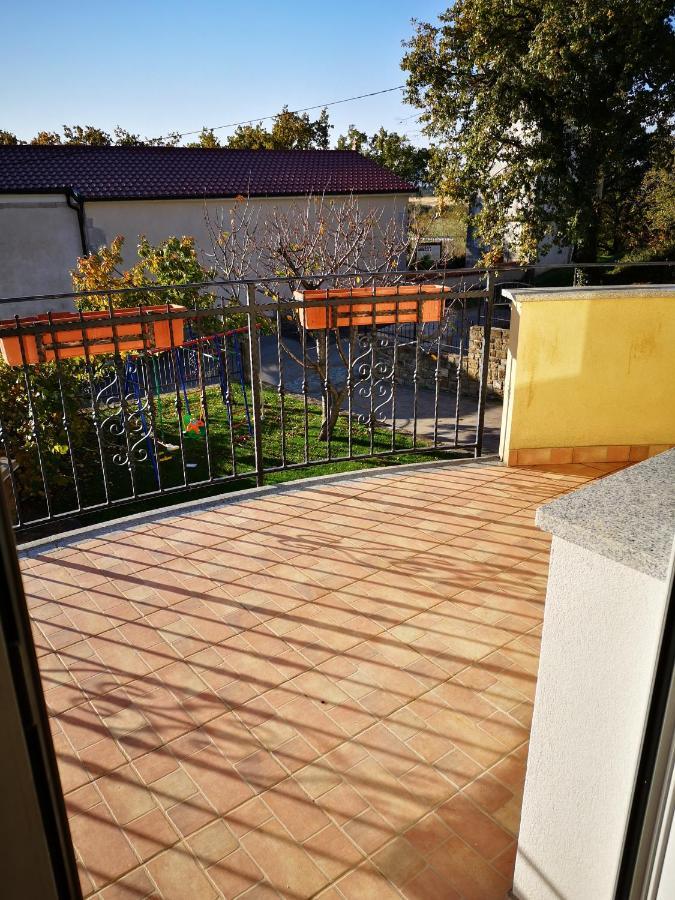 Apartma Apollonio Črni Kal 외부 사진